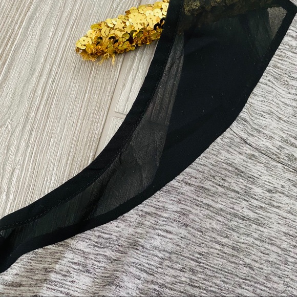 Doe & Rae workout top - Picture 6 of 6